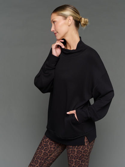 Carbon38 | Mock Neck Pullover in Interlock - Black