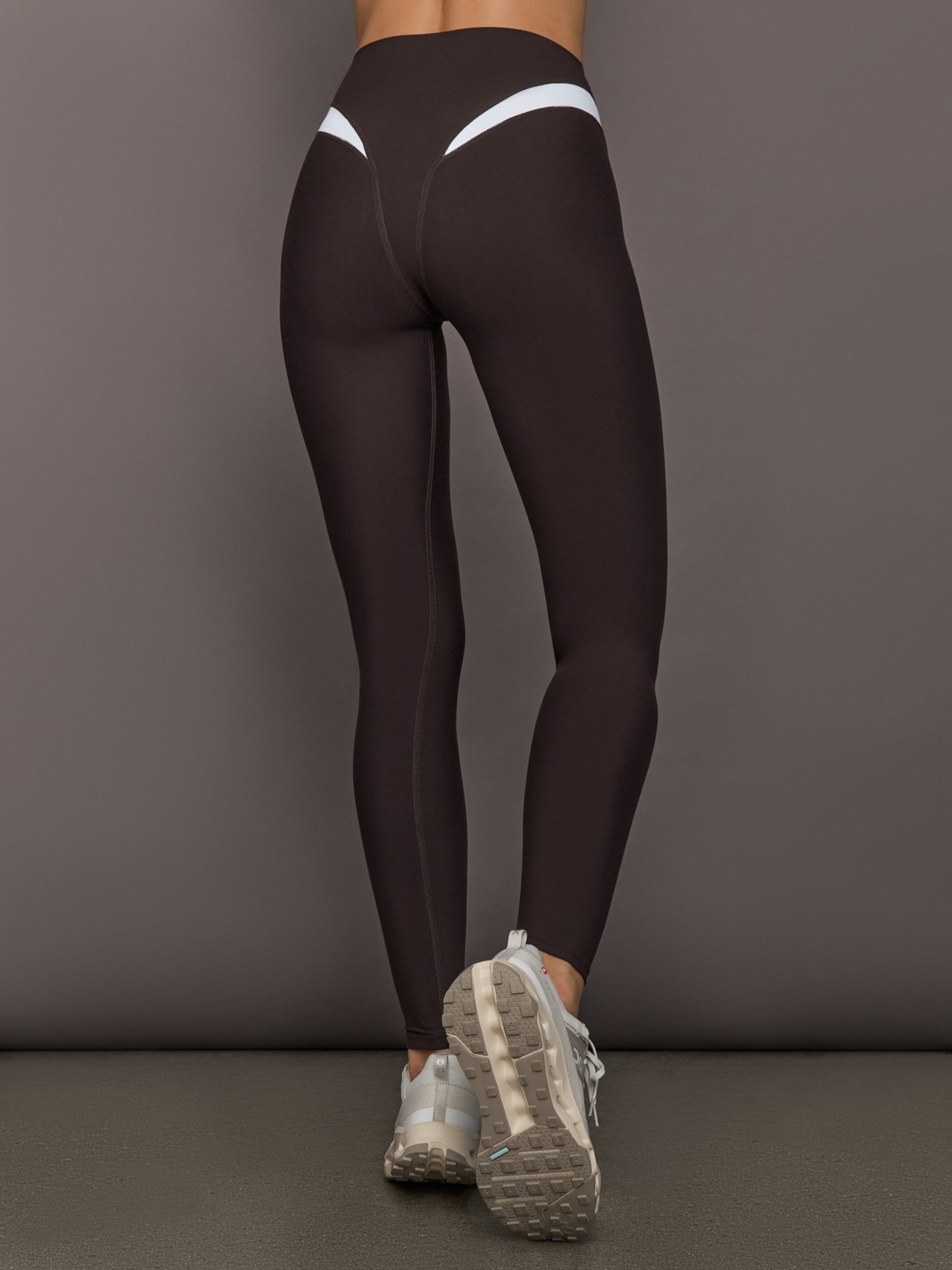 Carbon38 | Spliced Colorblock Legging in Melt - Chocolate Torte