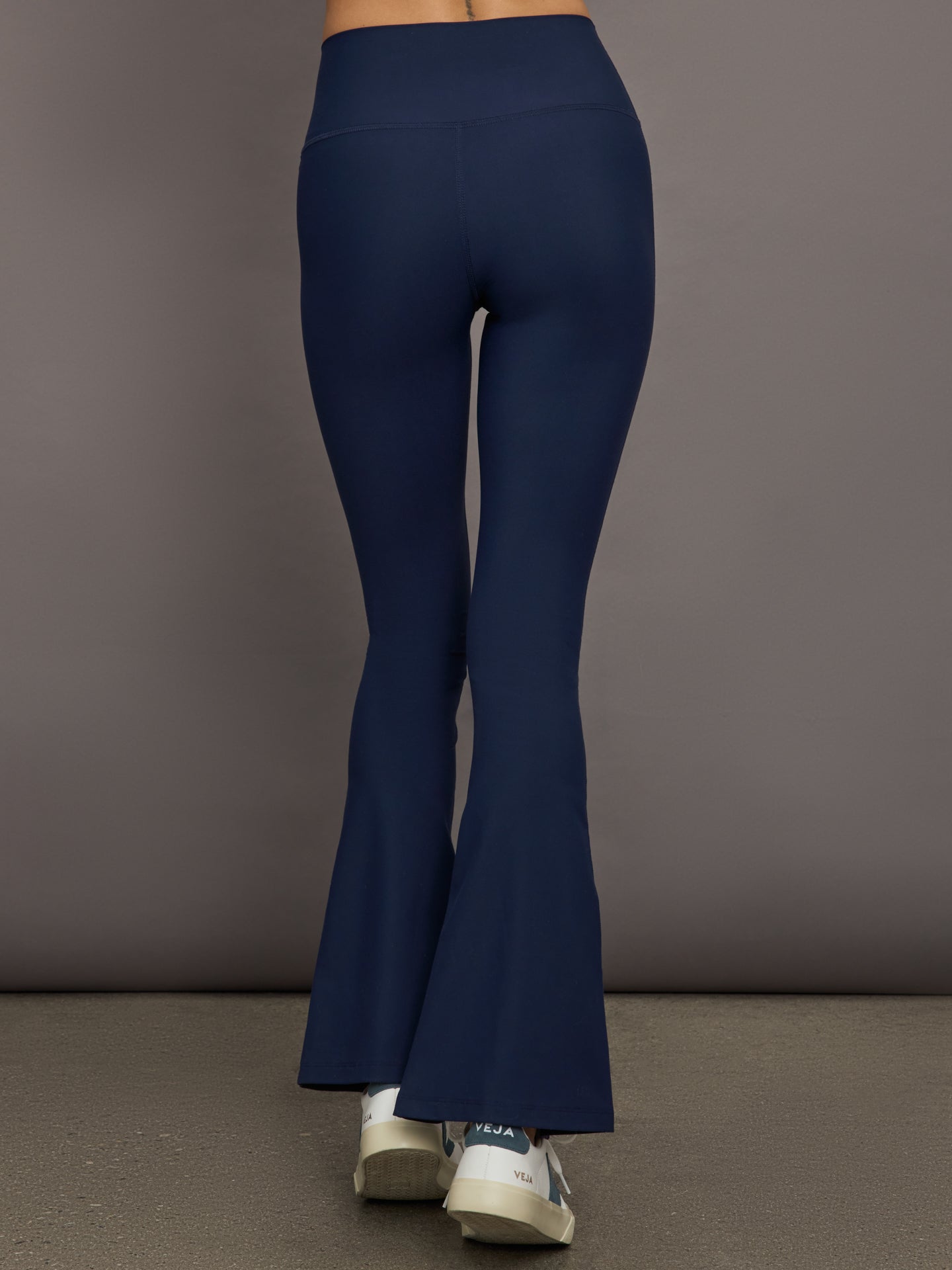 Carbon38 | Split Front Legging in Melt - Navy Blazer