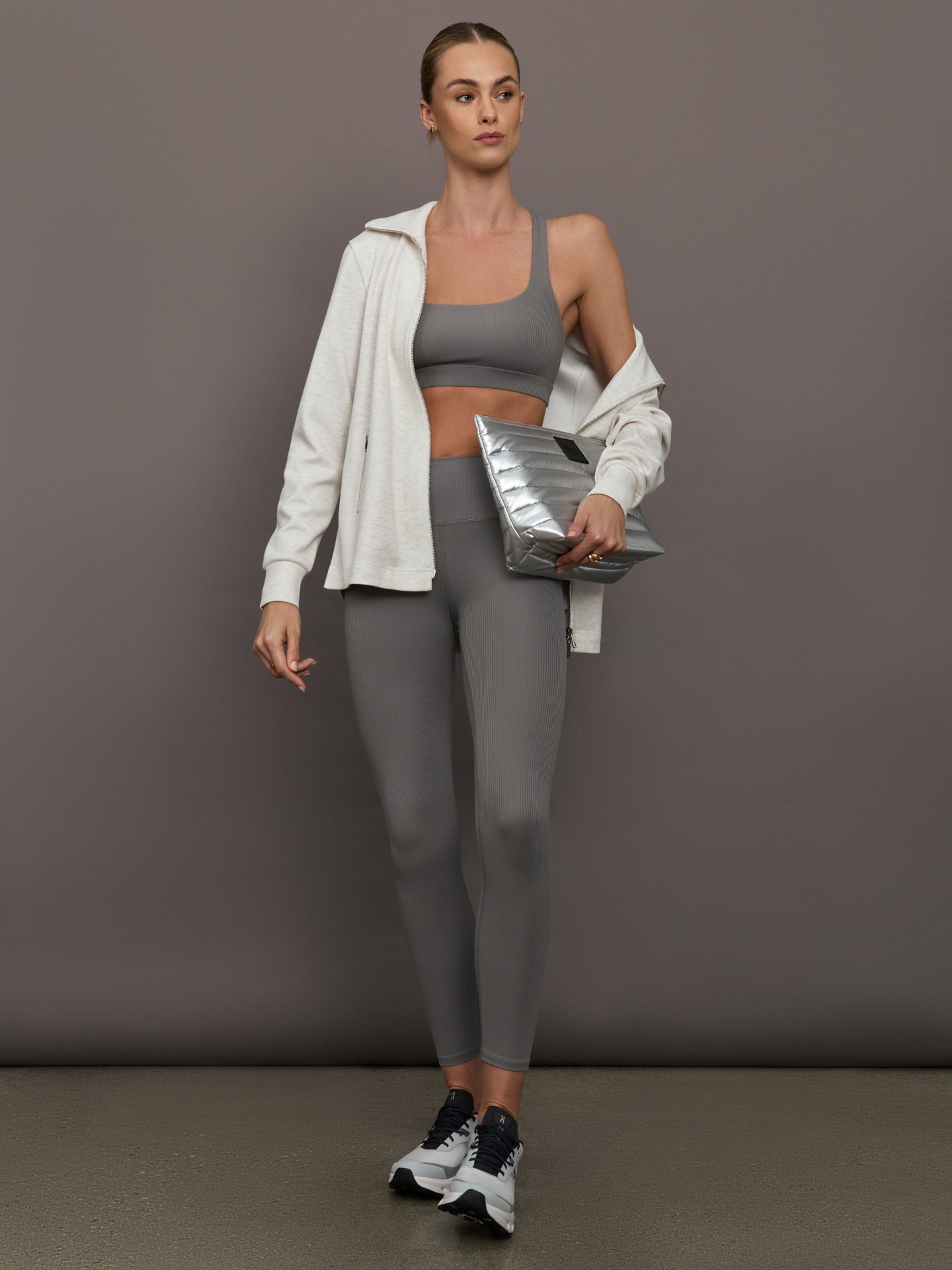 Carbon38 | Racerback Bra in Ribbed Melt - Steel Grey