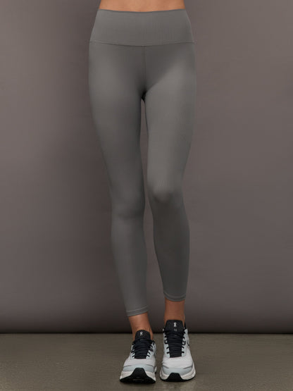 Carbon38 | High Rise Legging in Ribbed Melt - Steel Grey