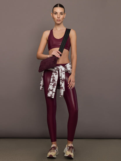 Carbon38 | Regular Rise 7/8 Legging in Takara Shine - Fig