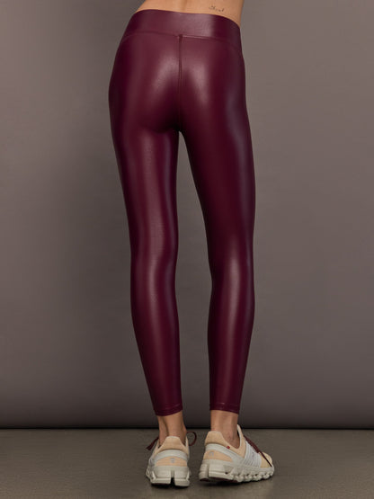Carbon38 | Regular Rise 7/8 Legging in Takara Shine - Fig