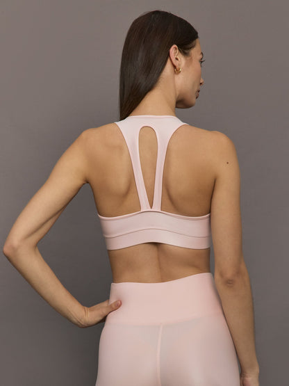 Carbon38 | Action Bra 2.0 in Takara Shine - Lotus
