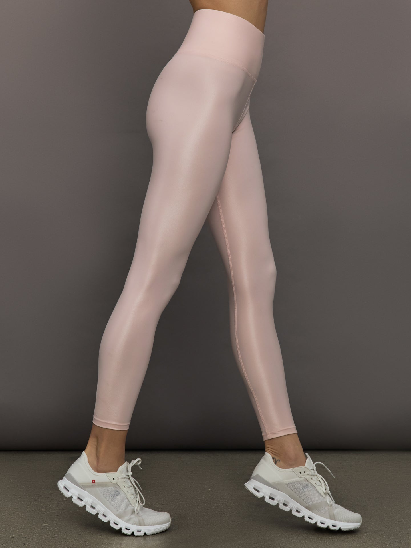 Carbon38 | High Rise 7/8 Legging in Takara Shine - Lotus