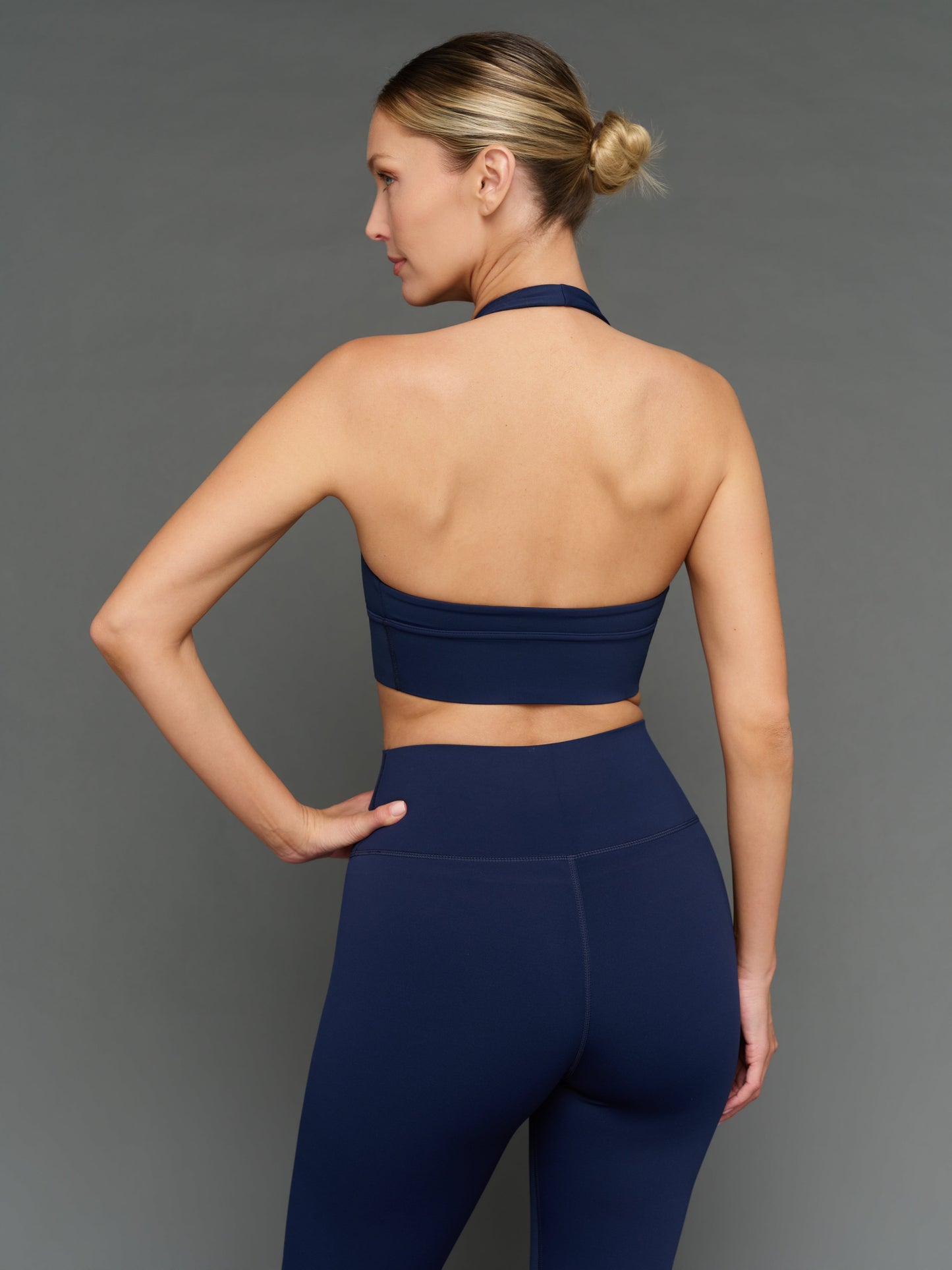 Carbon38 | Halter Bra in Diamond Compression - Navy Blazer