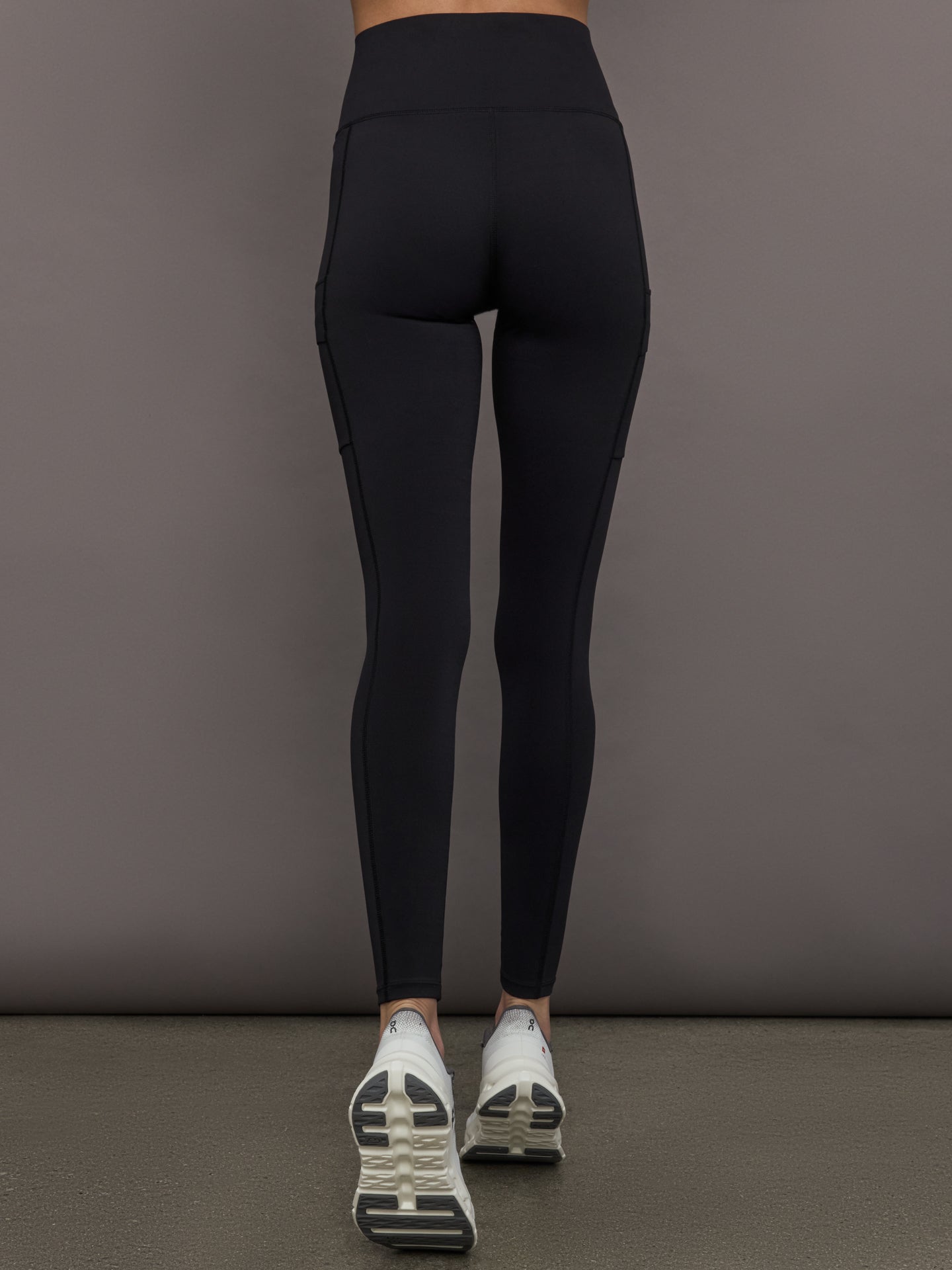 Carbon38 | High Rise Pocket Legging in Diamond Compression - Black