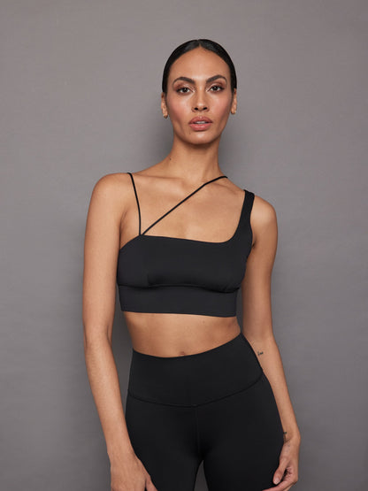 Carbon38 | Asymmetrical Strappy Bra in Diamond Compression - Black