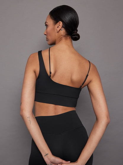 Carbon38 | Asymmetrical Strappy Bra in Diamond Compression - Black