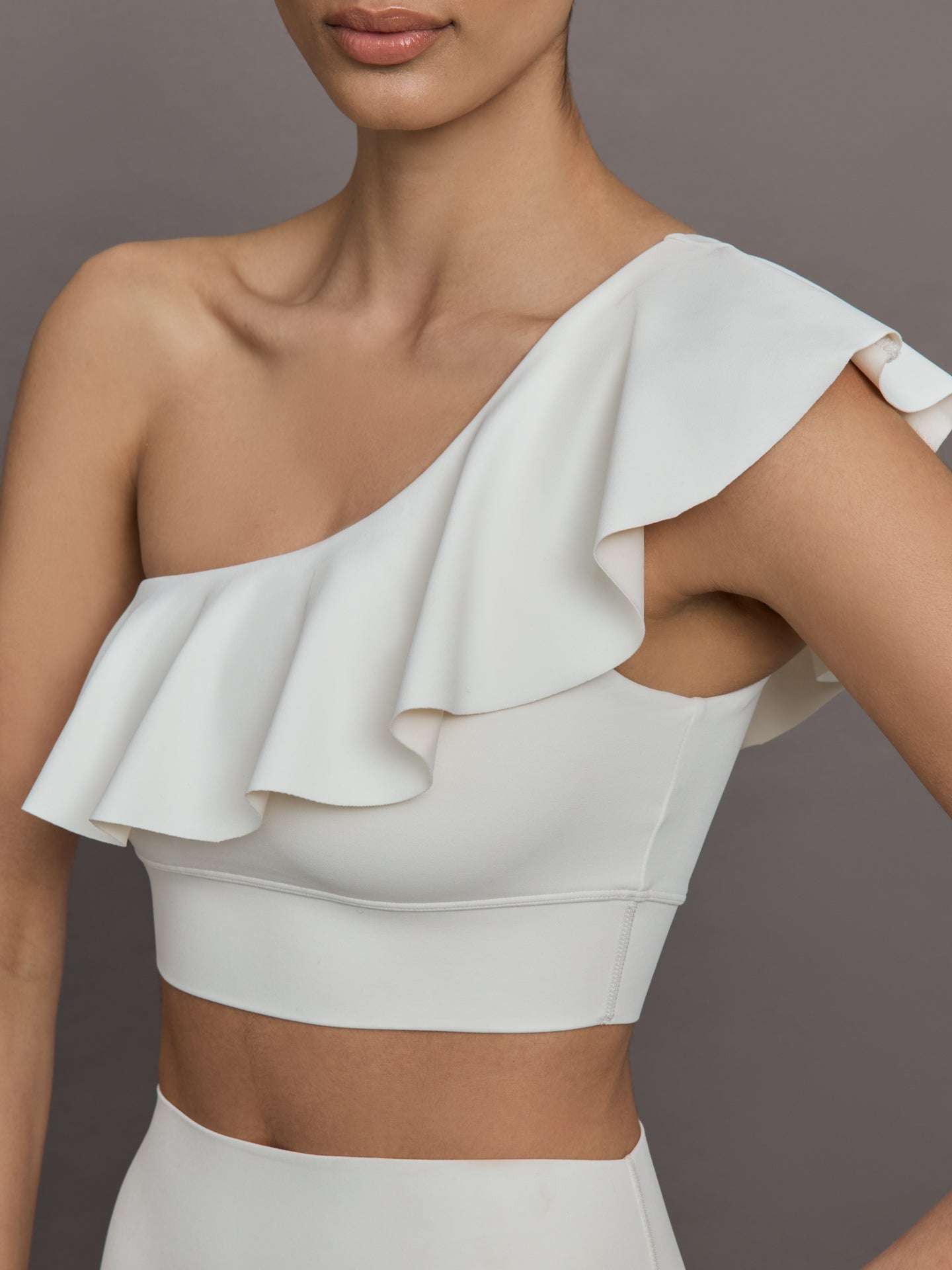 Carbon38 | Ruffle One Shoulder Bra in Diamond Compression - Cloud Dancer
