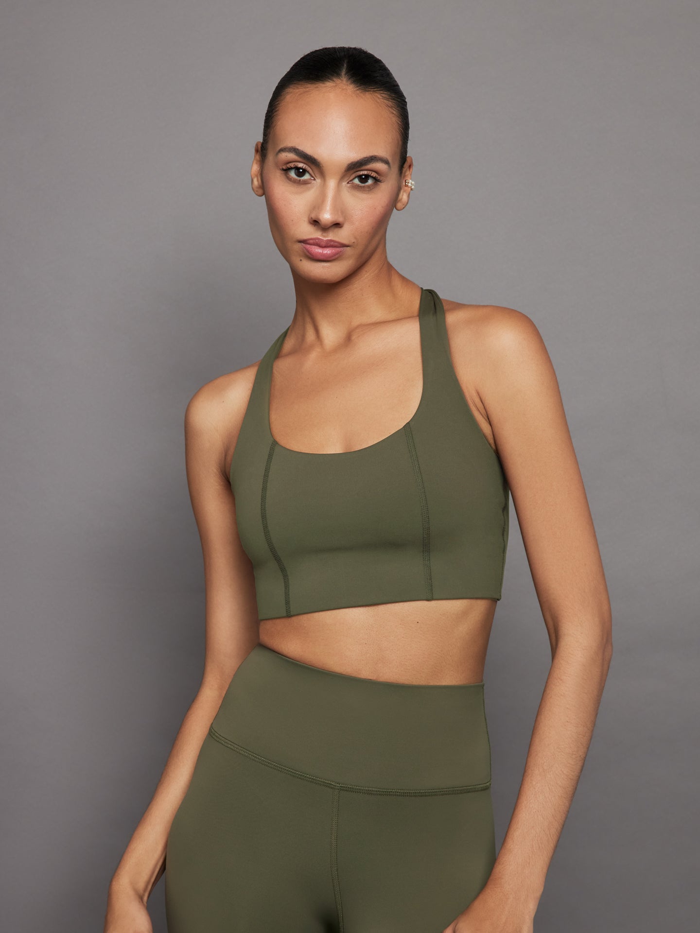 Carbon38 | T Back Bra in Diamond Compression - Olive