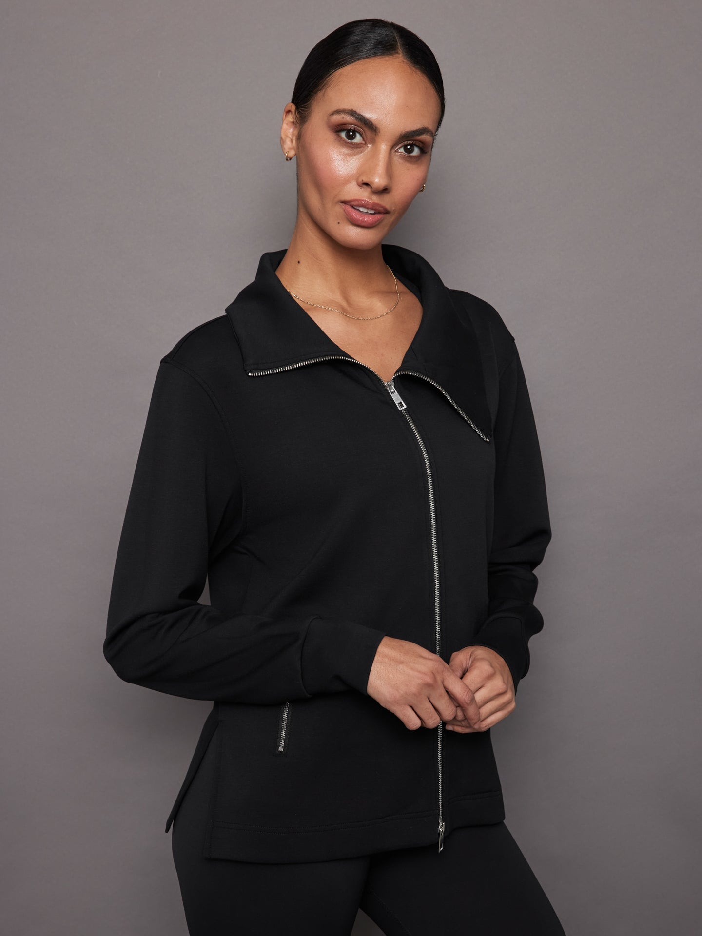 Carbon38 | Knit Jacket with Asymmetrical Zip in Interlock - Black