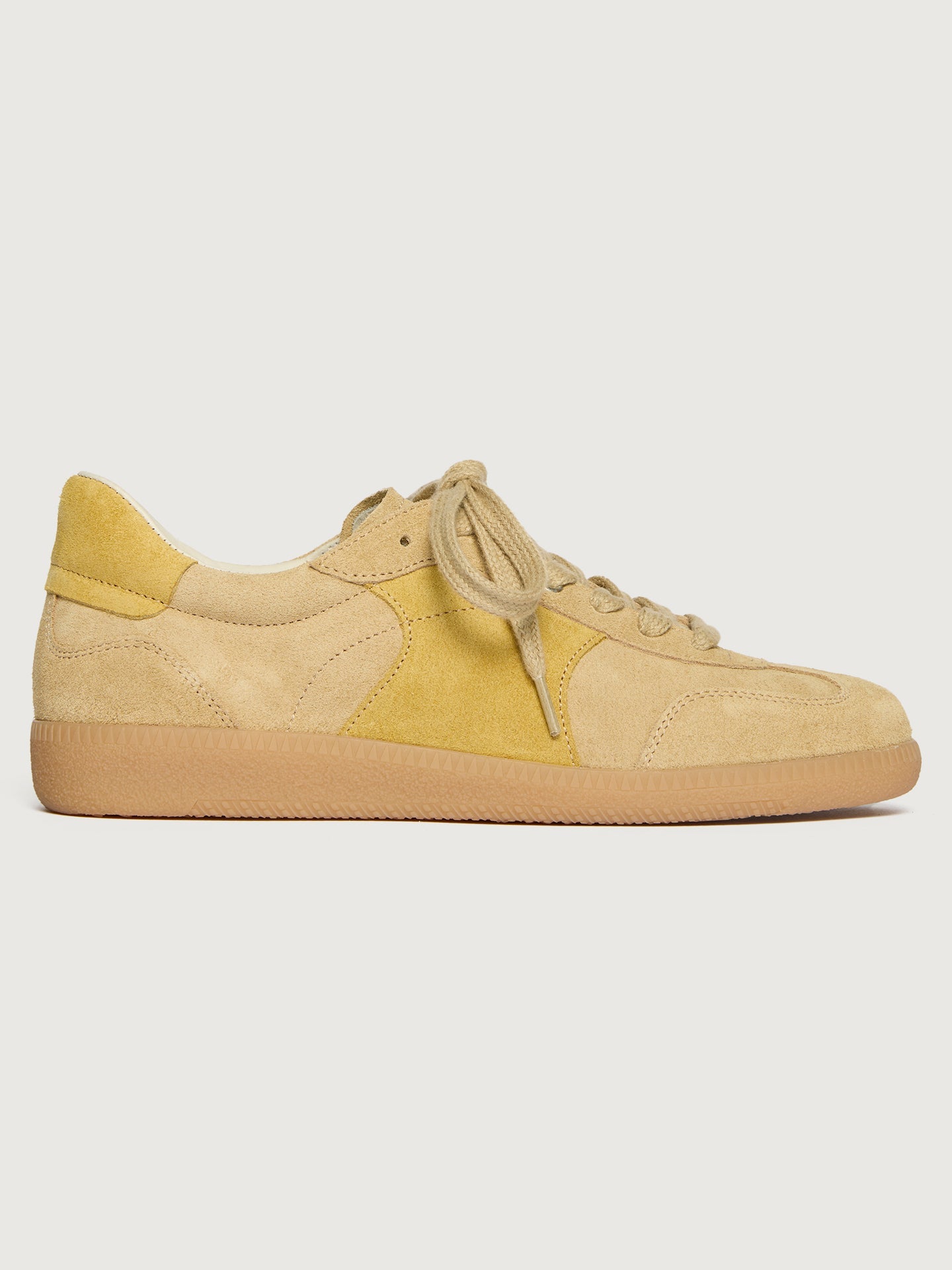 Carbon38 | Jackie Court Sneaker - Butter Suede Combo