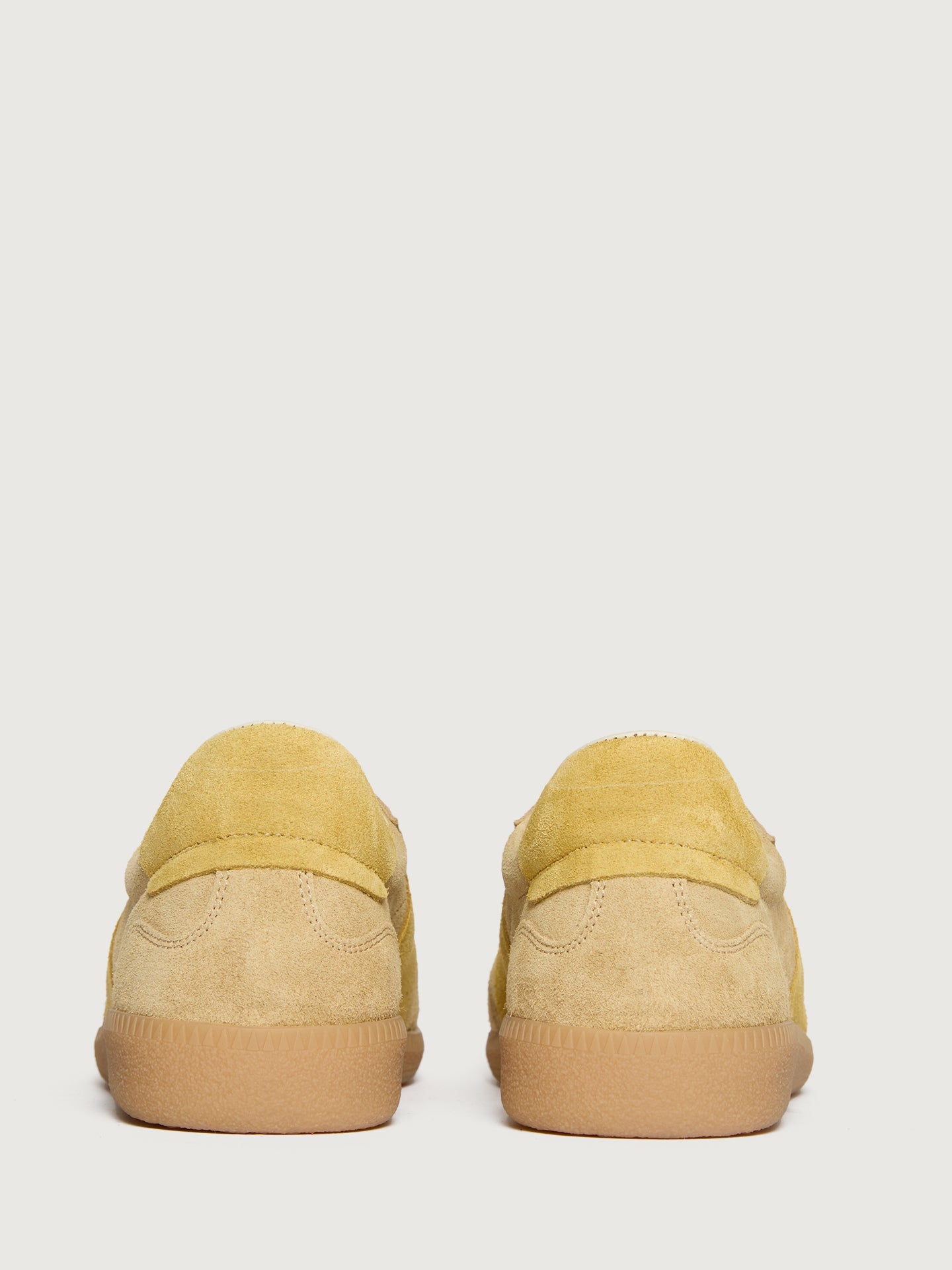 Carbon38 | Jackie Court Sneaker - Butter Suede Combo