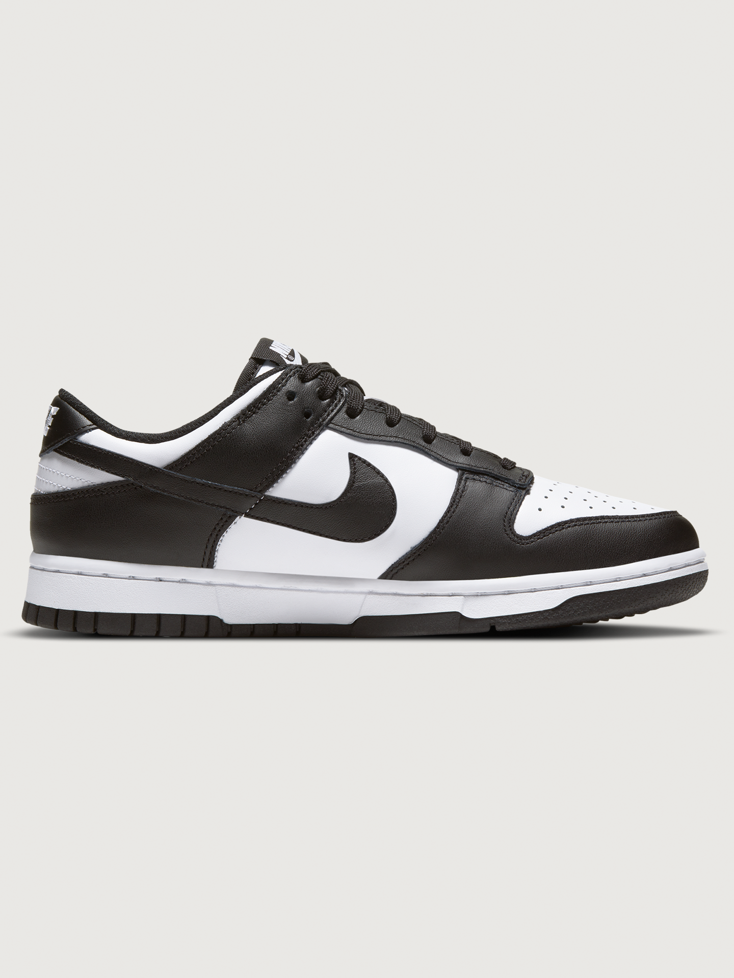 Carbon38 | Nike Dunk Low - White/Black-White