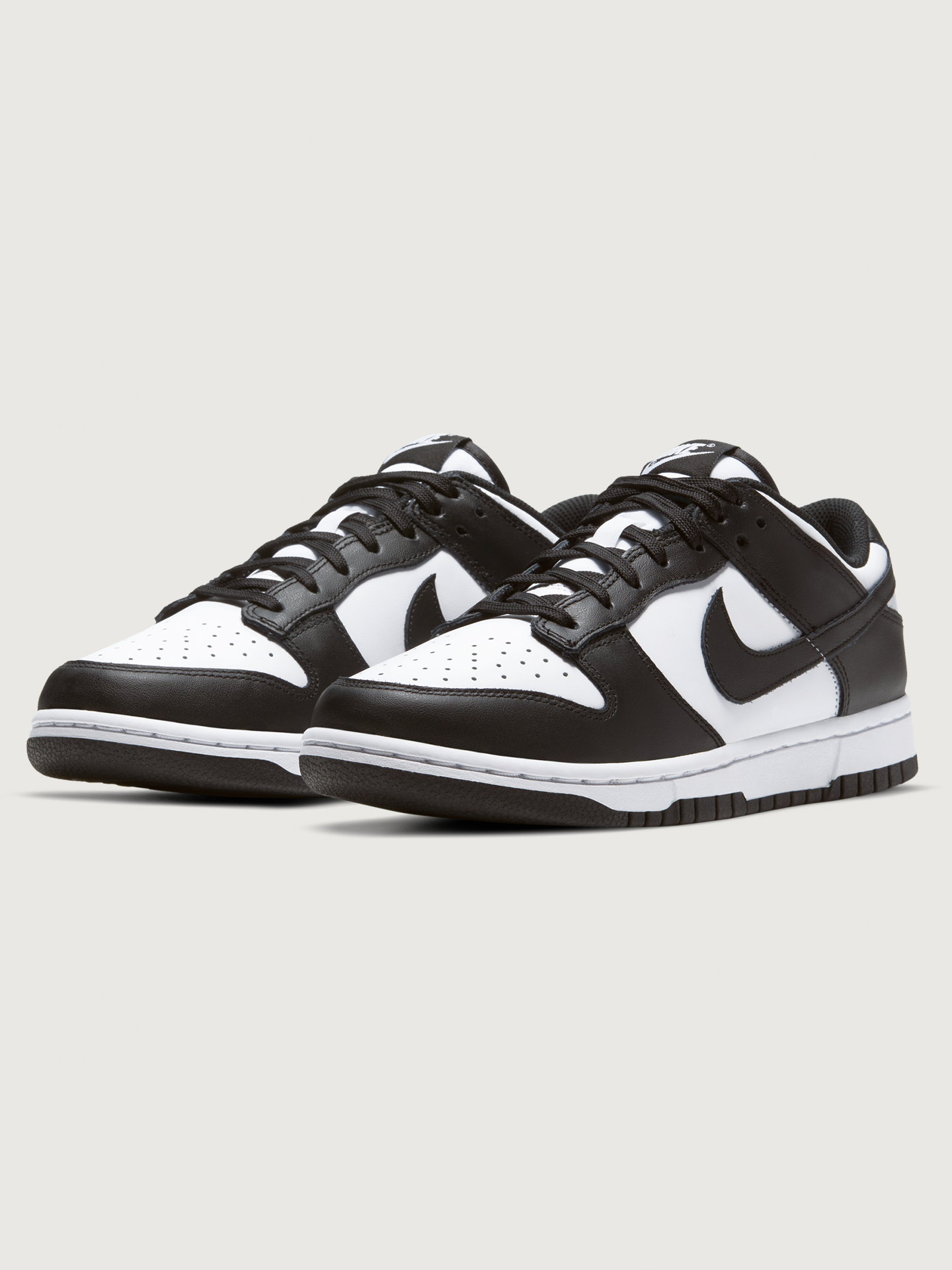Carbon38 | Nike Dunk Low - White/Black-White