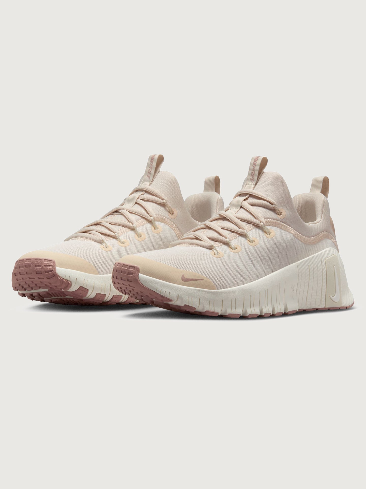 Carbon38 | Nike Free Metcon 6 - Soft Pearl/Particle Pink-Pearl White