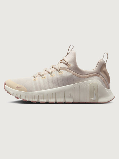 Carbon38 | Nike Free Metcon 6 - Soft Pearl/Particle Pink-Pearl White