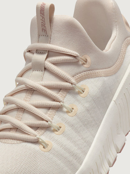 Carbon38 | Nike Free Metcon 6 - Soft Pearl/Particle Pink-Pearl White
