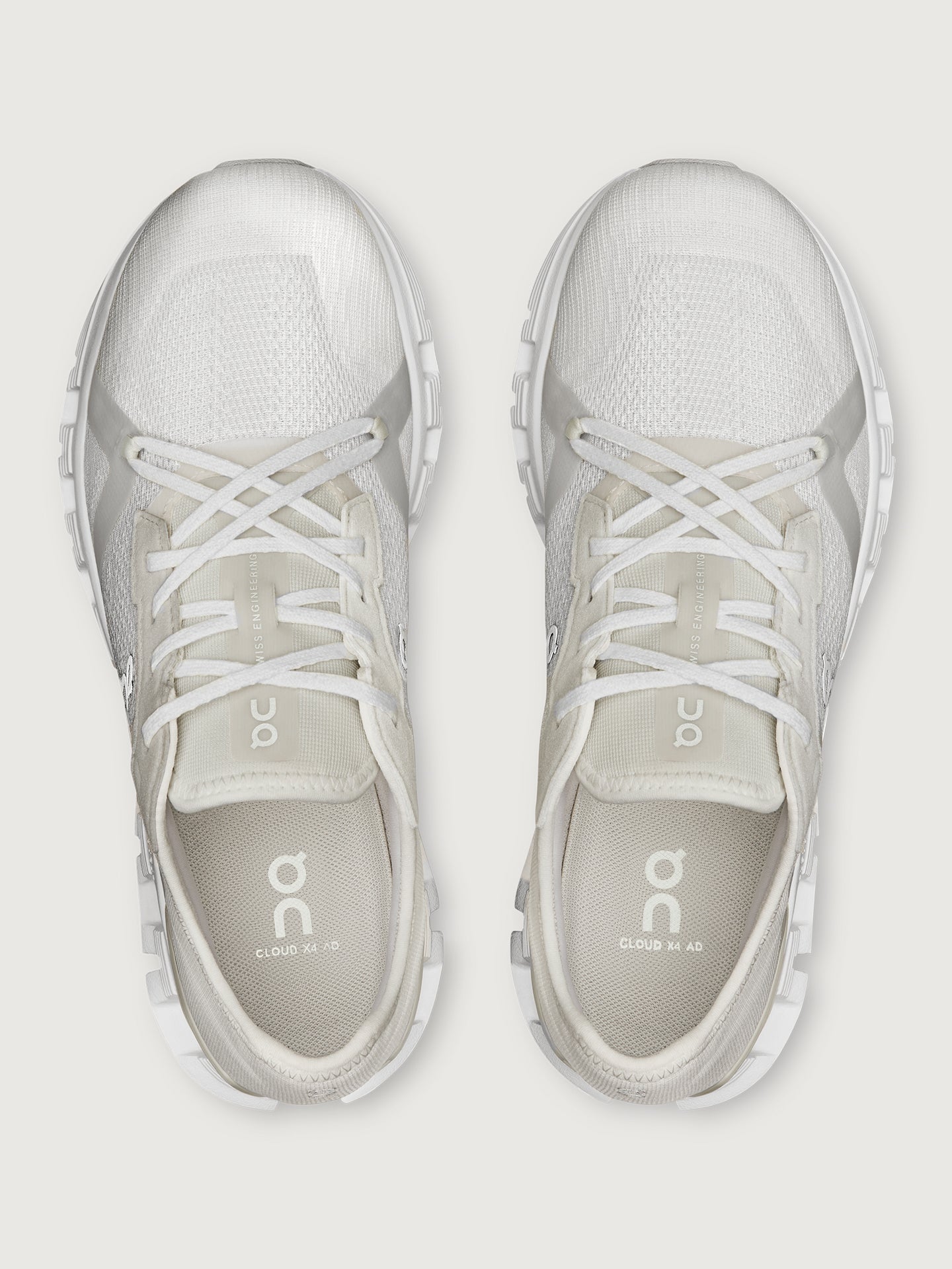 Carbon38 | Cloud X 4 AD - White | Wolf