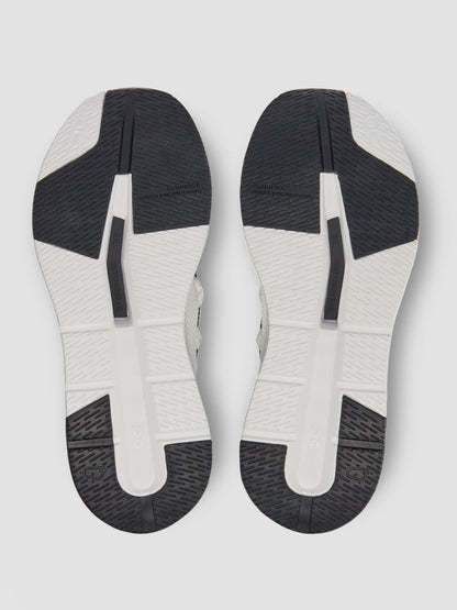 Carbon38 | Cloudeasy - Undyed-White | Black