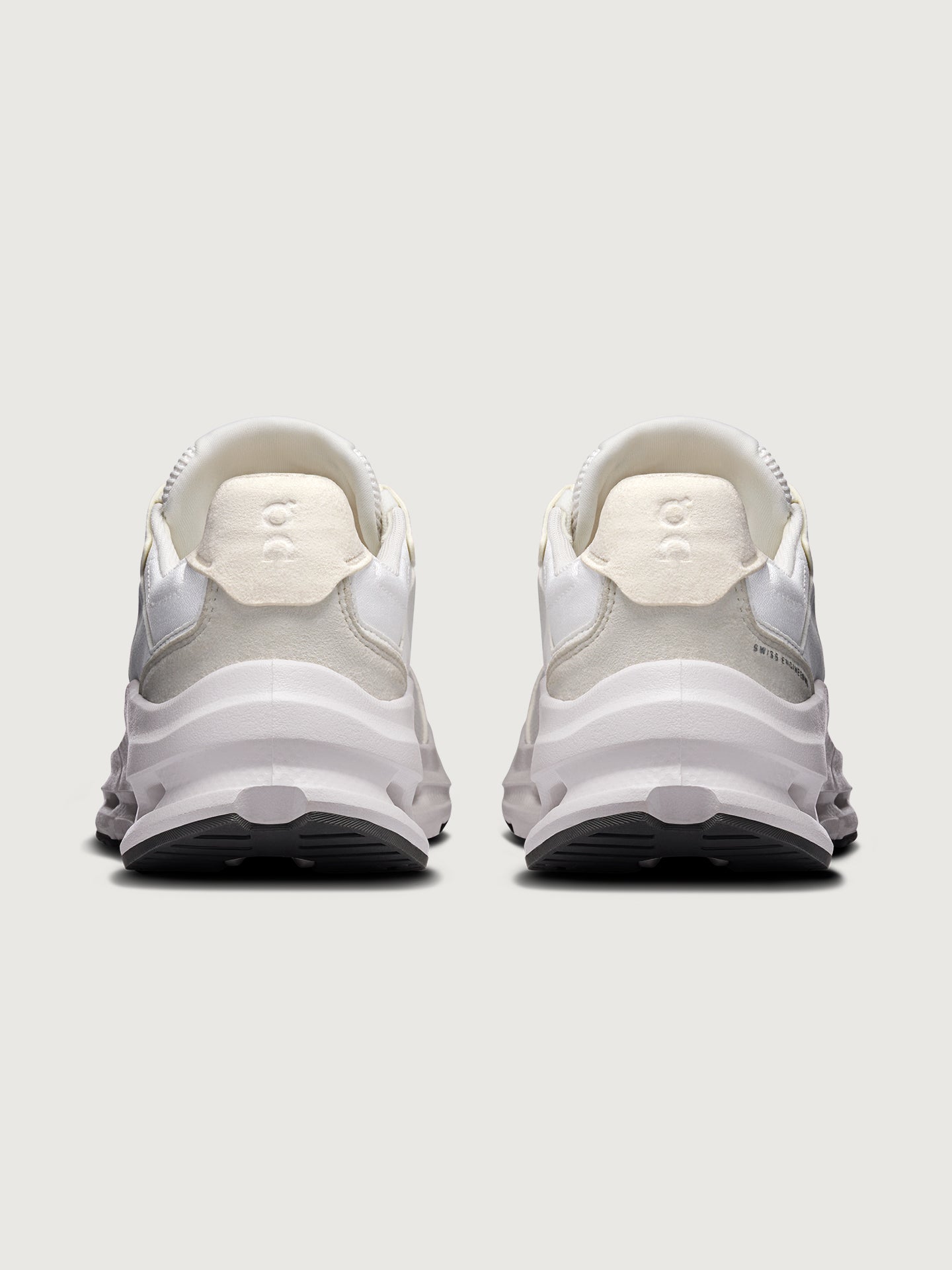 Carbon38 | Cloudnova Rift - White | Ice