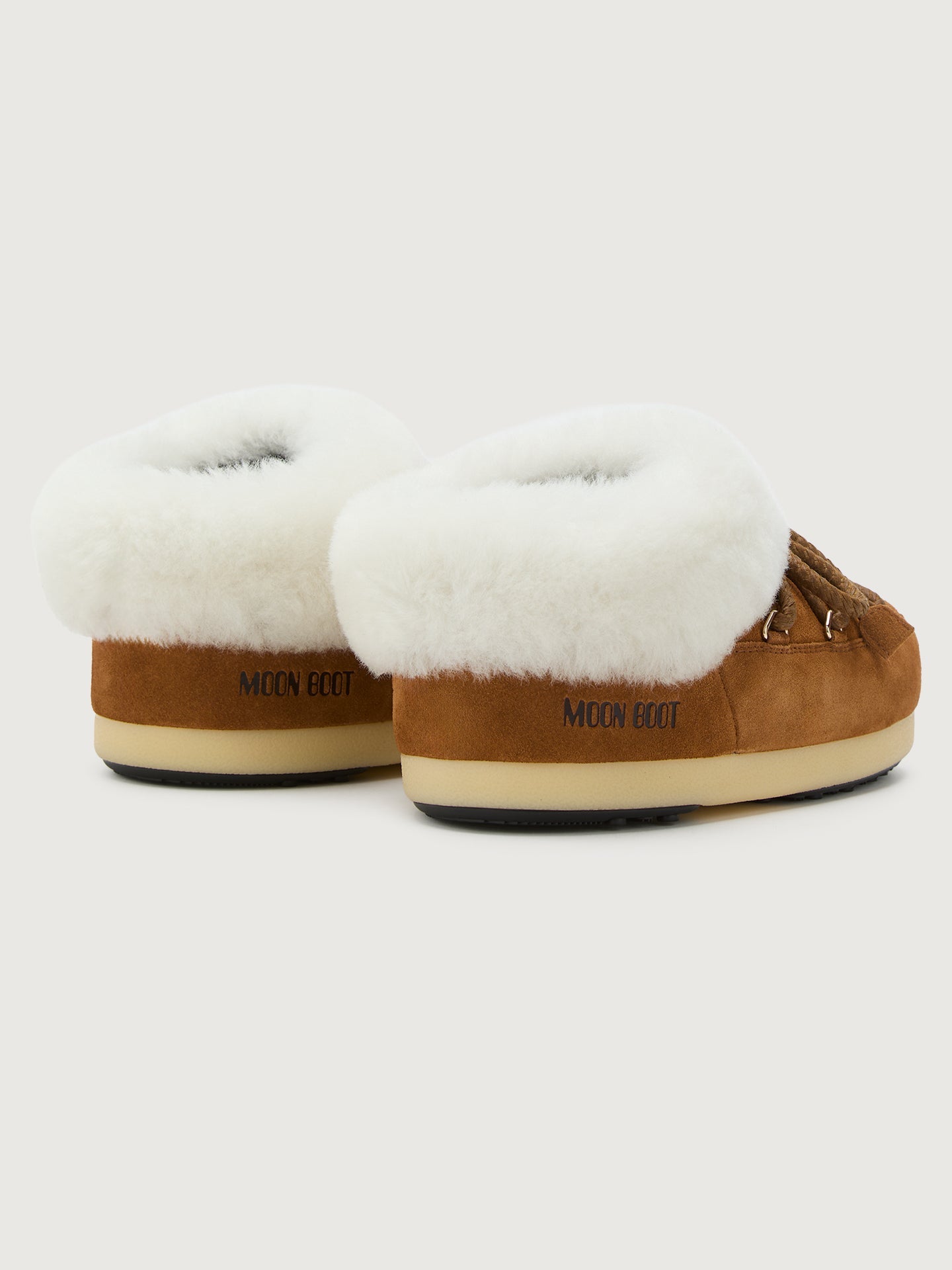 Carbon38 | Moon Boot EVX Mule Suede - Cognac/Natural