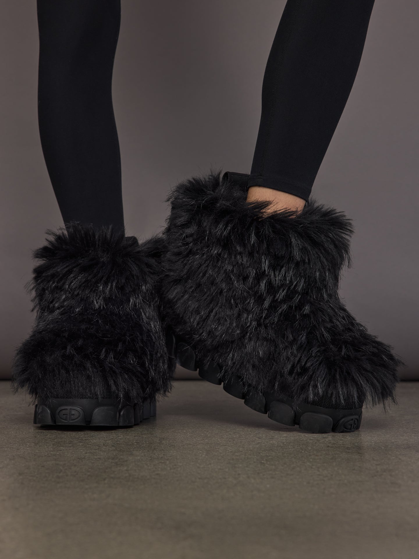 Carbon38 | Sofie Faux Fur Snowboot Low - Black