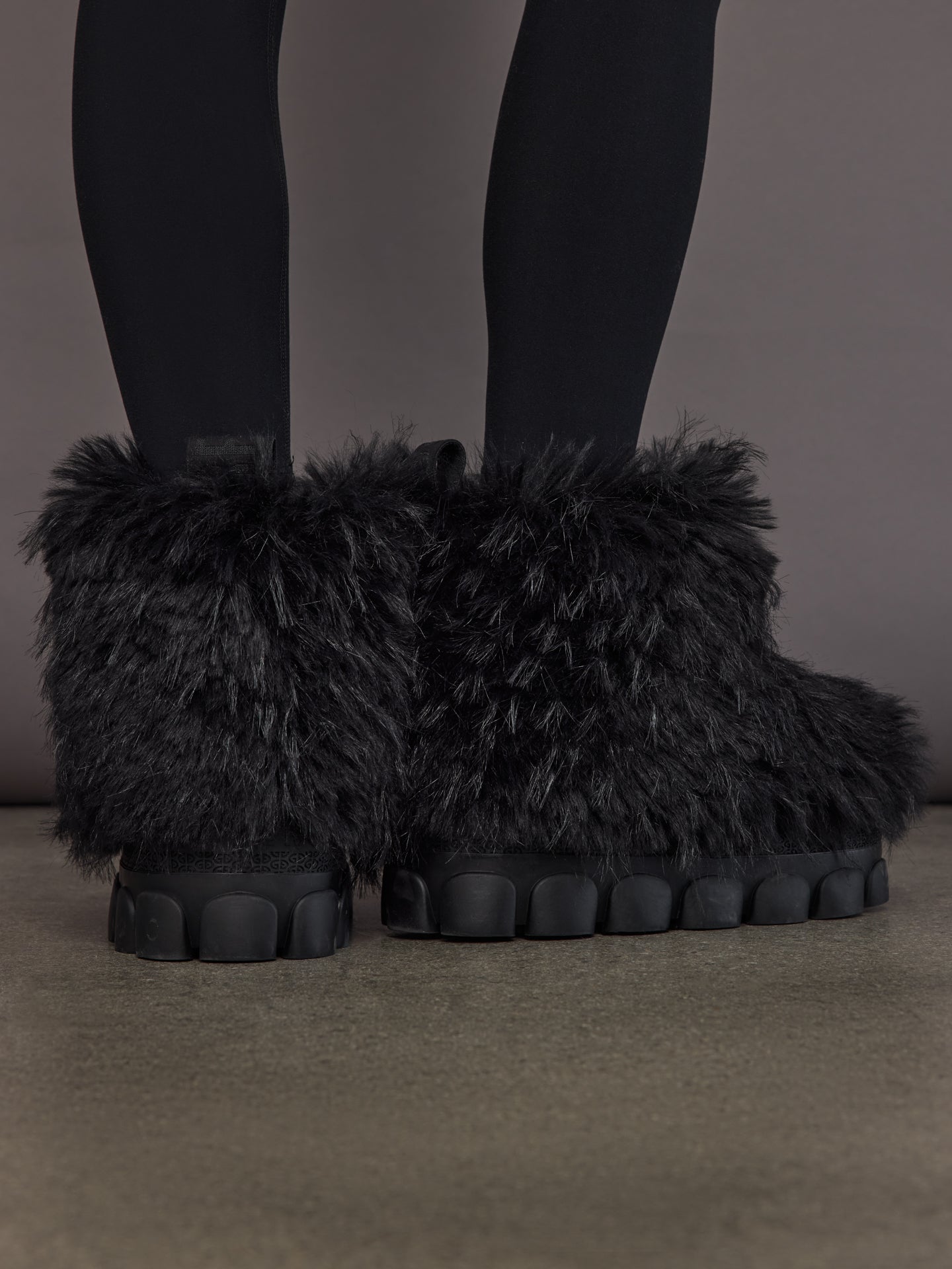 Carbon38 | Sofie Faux Fur Snowboot Low - Black