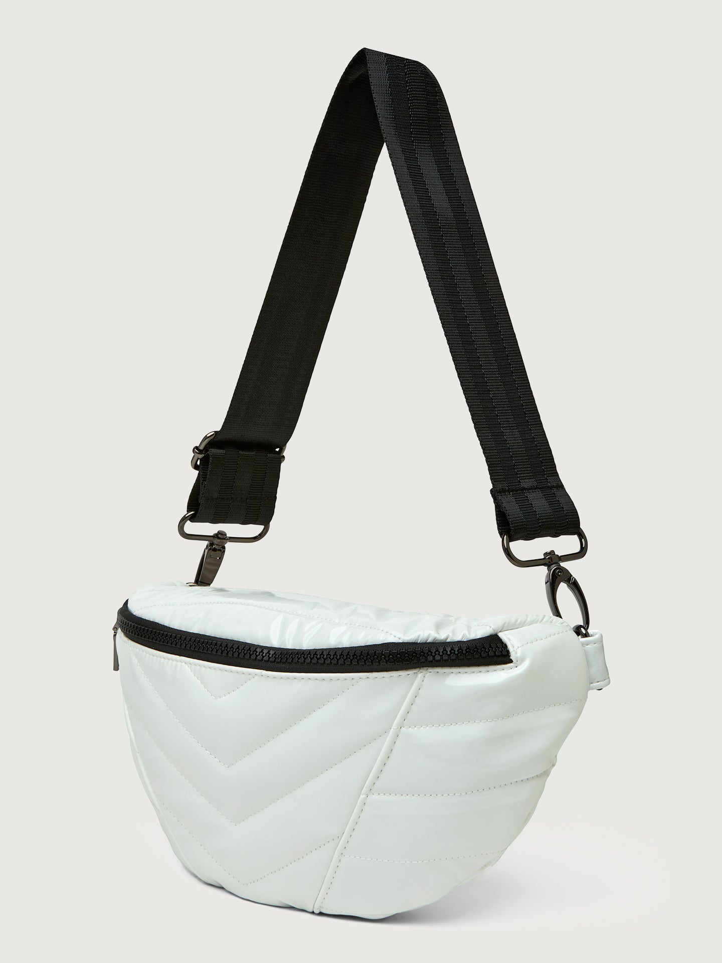 Carbon38 | Little Runaway - White Patent/Black Hardware