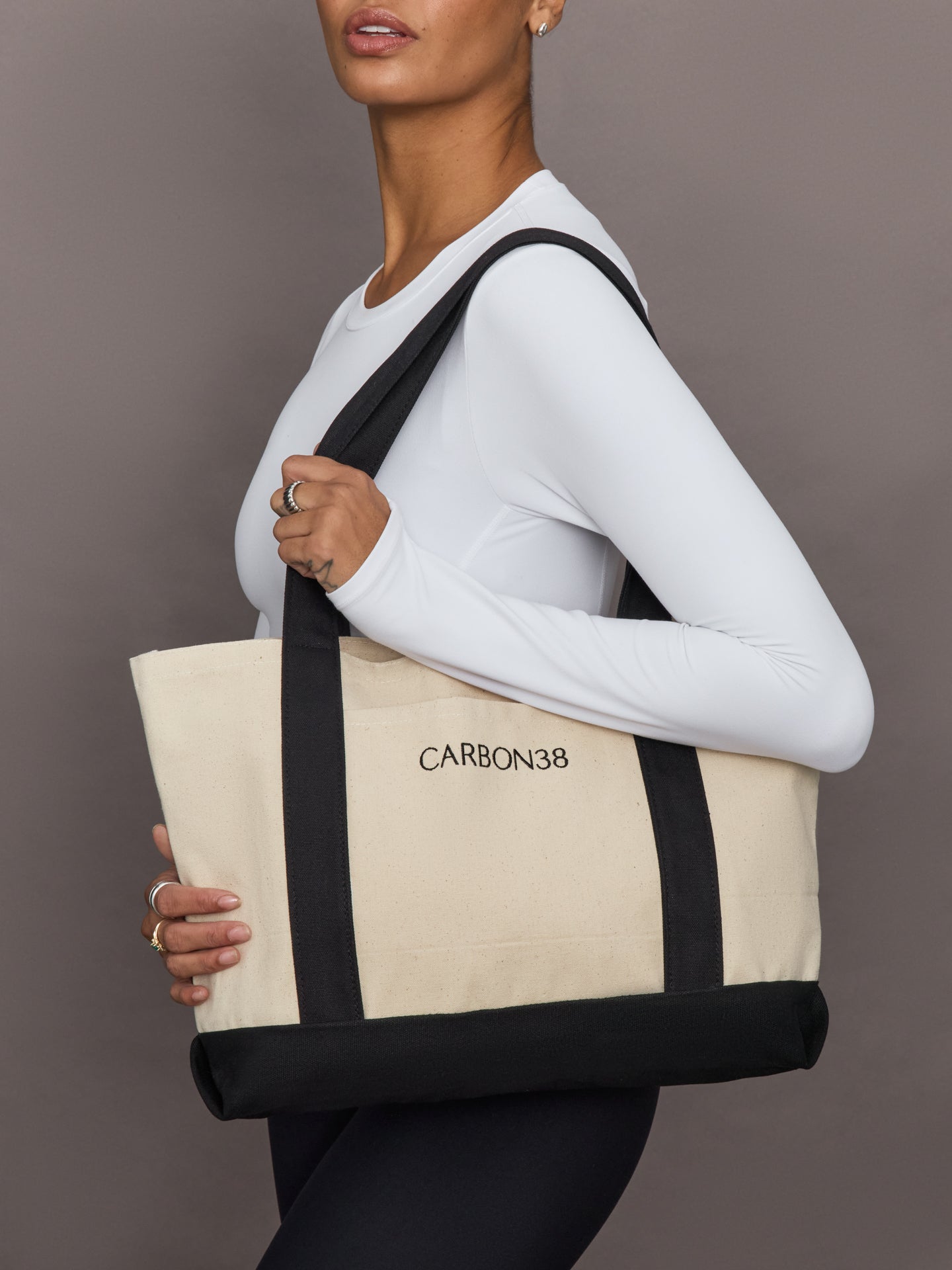 Carbon38 | Carbon38 Branded Tote - Ivory