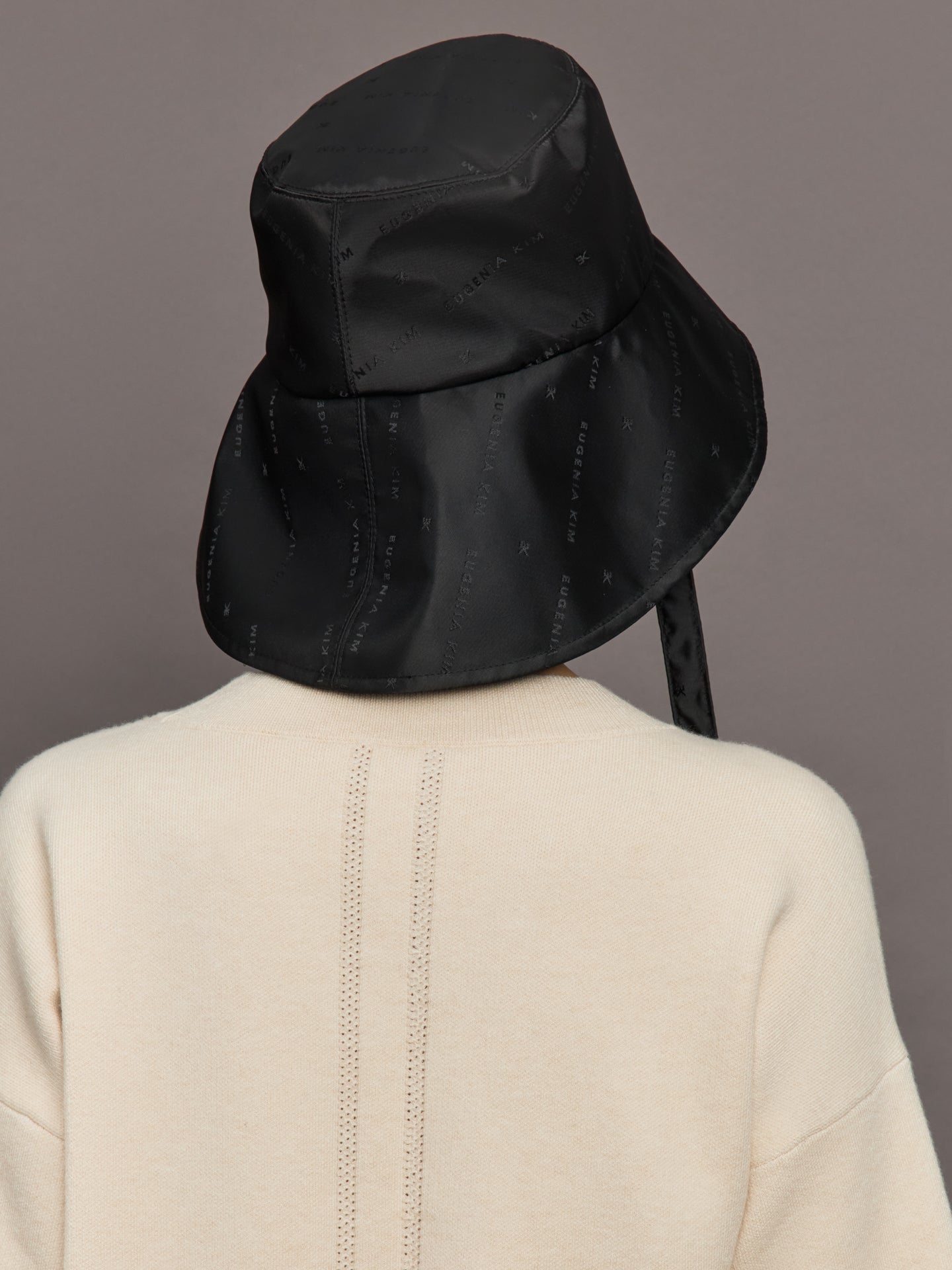 Carbon38 | Ally - Black
