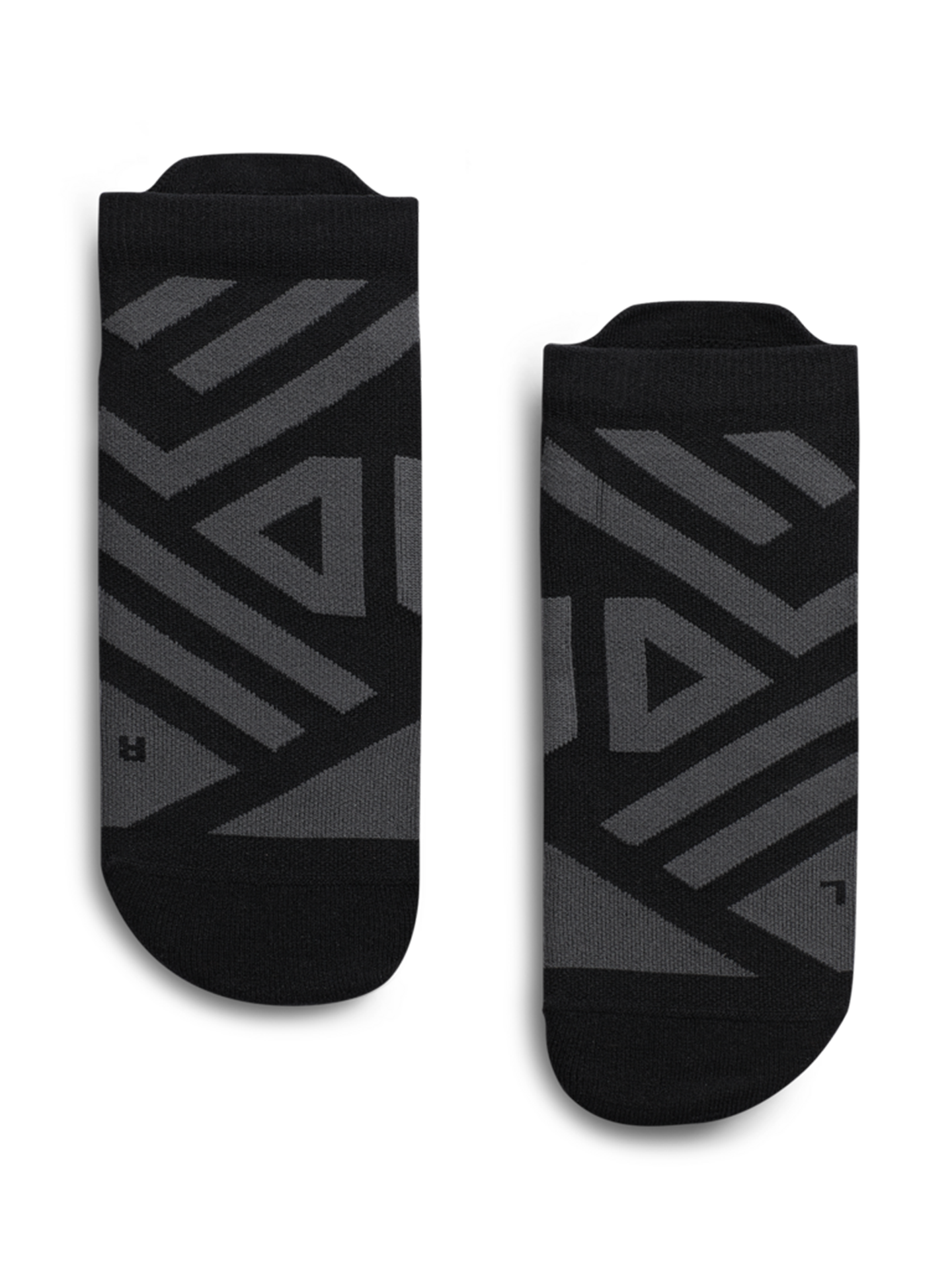 Carbon38 | Performance Low Sock - Black | Shadow