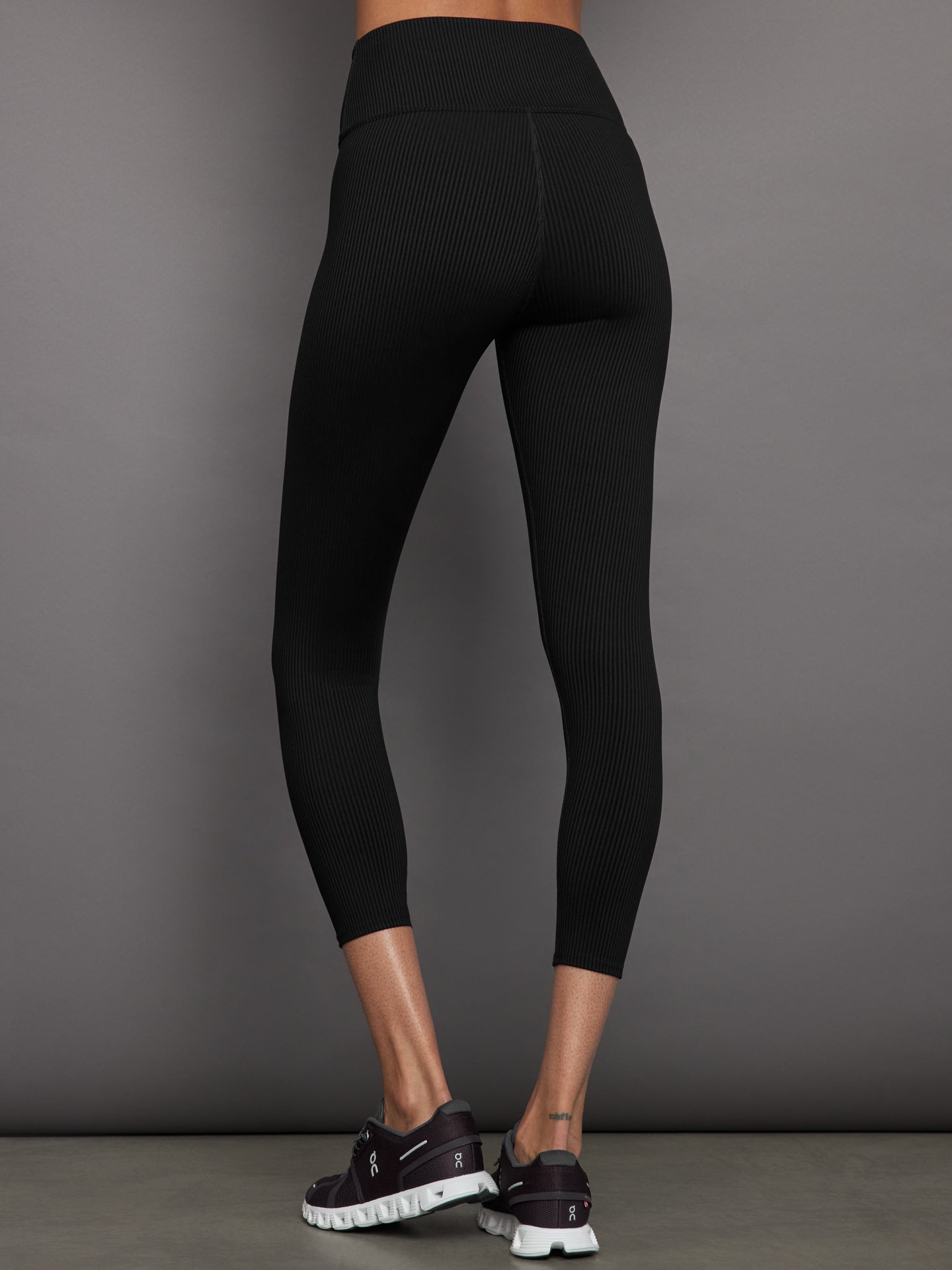 Carbon38 | Ribbed 7/8 Legging - Black
