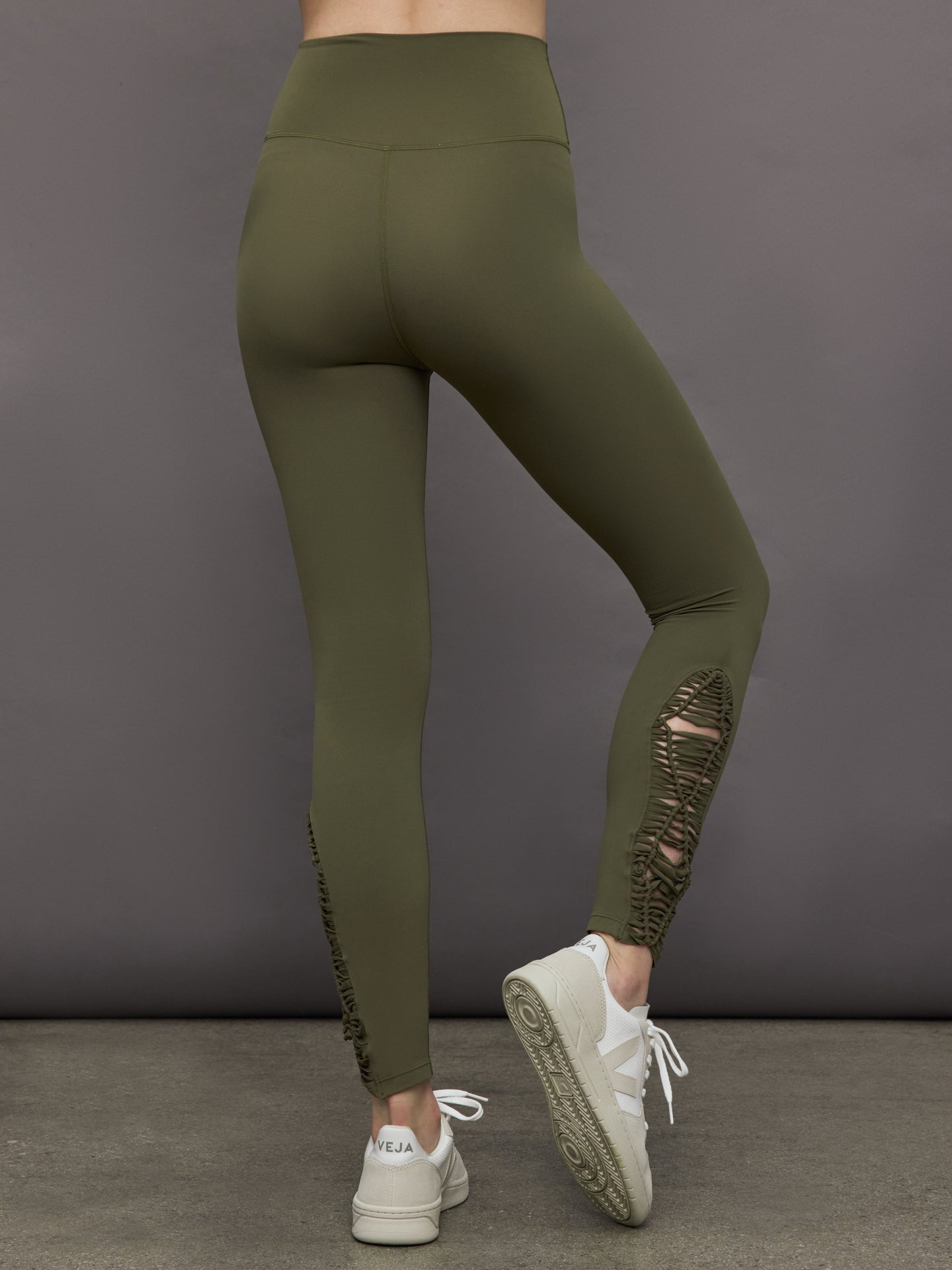 Carbon38 | Crochet Legging in Melt - Olive