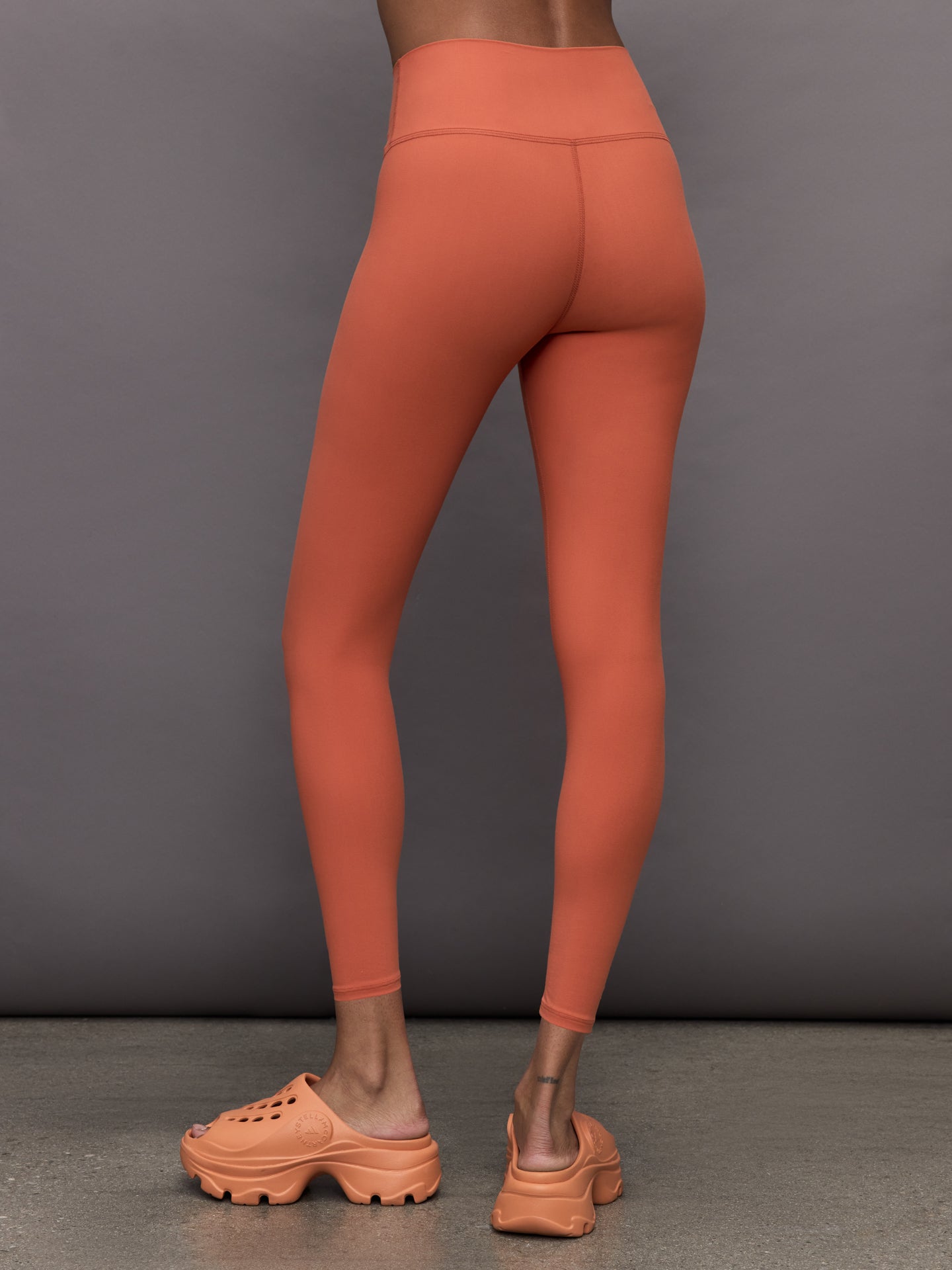 Carbon38 | High Rise Legging in Melt - Burnt Sienna
