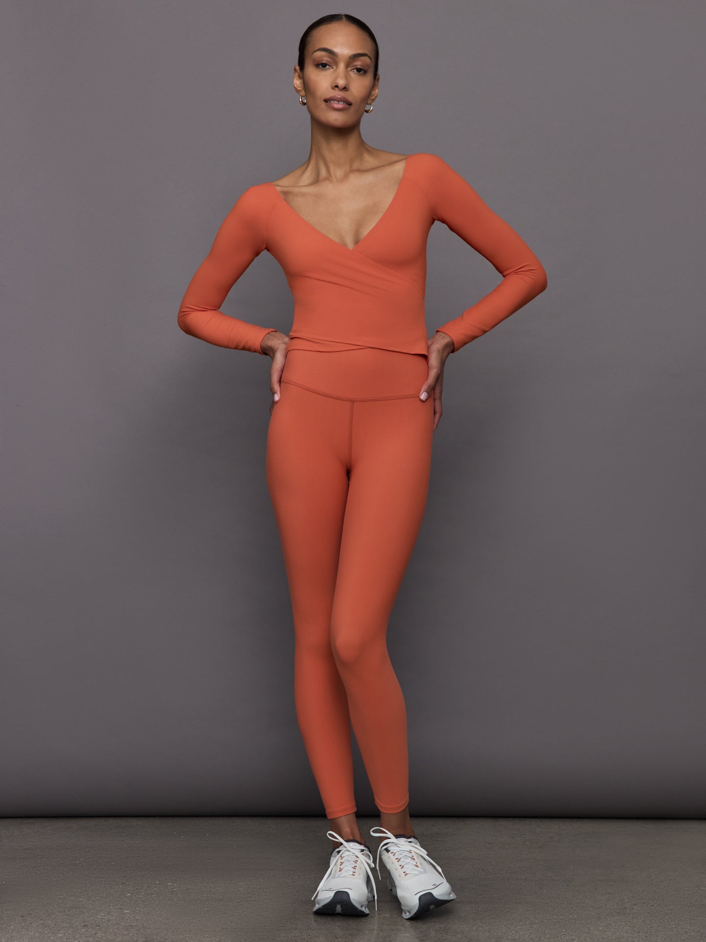 Carbon38 | High Rise Legging in Melt - Burnt Sienna