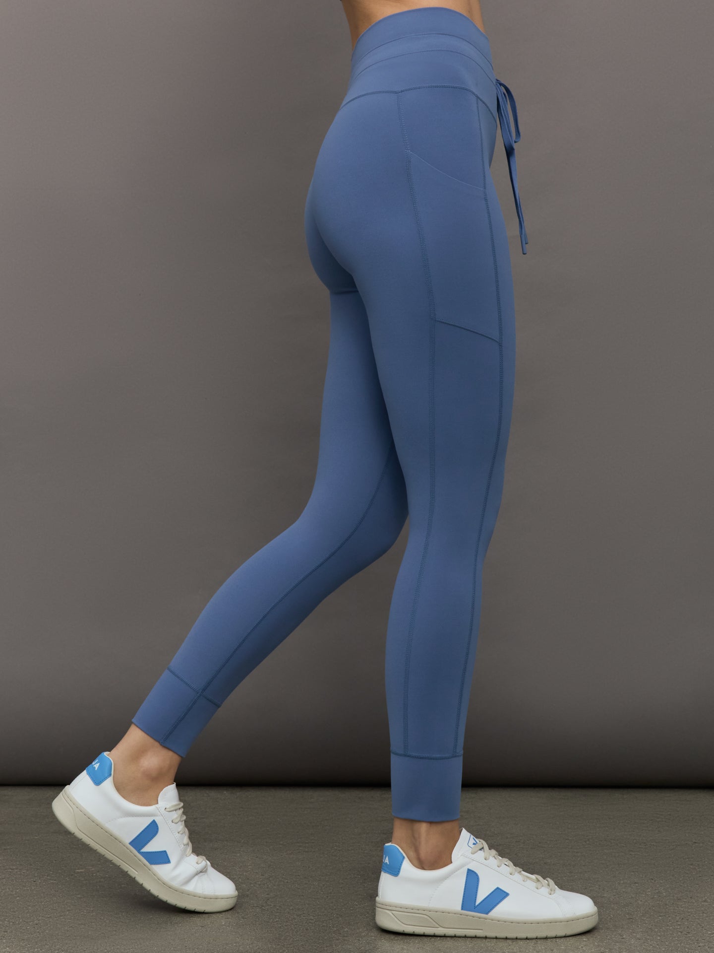 Carbon38 | High Rise Sport Pocket Legging in Melt - Blue Horizon