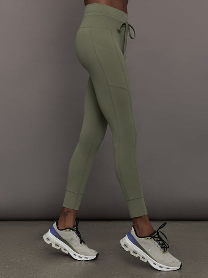 Carbon38 | High Rise Sport Pocket Legging in Melt - Moss