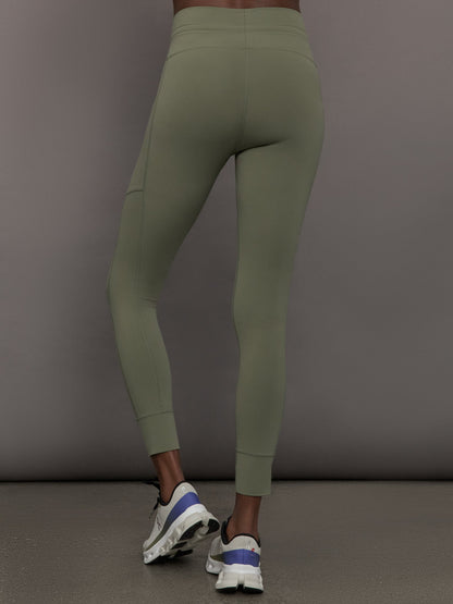 Carbon38 | High Rise Sport Pocket Legging in Melt - Moss