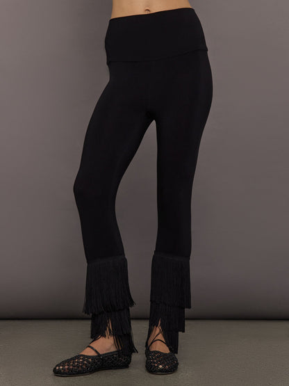 Carbon38 | Fringe Hem Cropped Legging - Black