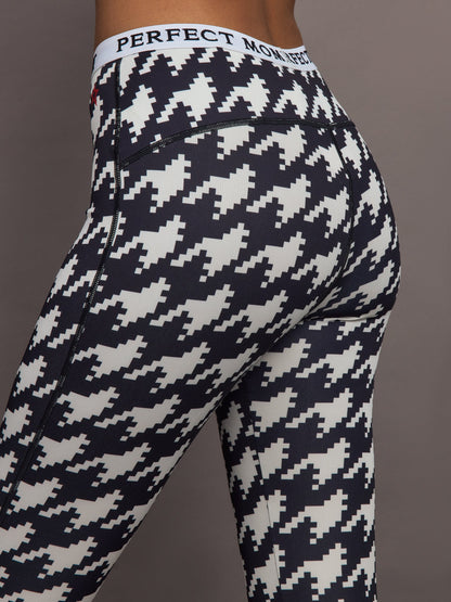 Carbon38 | Printed Base Layer Leggings - B&W Houndstooth