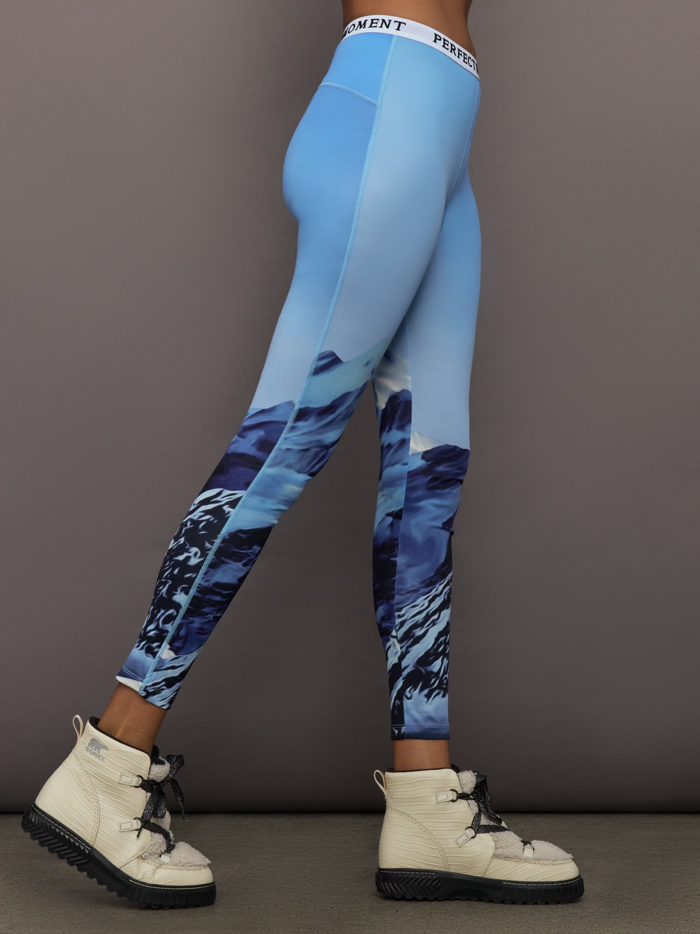 Carbon38 | Printed Base Layer Leggings - Ski Lift Blue