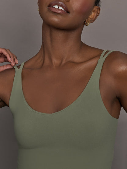 Carbon38 | V-Neck Tank in Melt - Moss