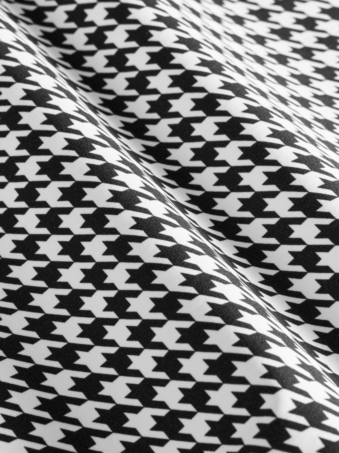 Carbon38 | Houndstooth Sports Bra - Ivory / Faded Black