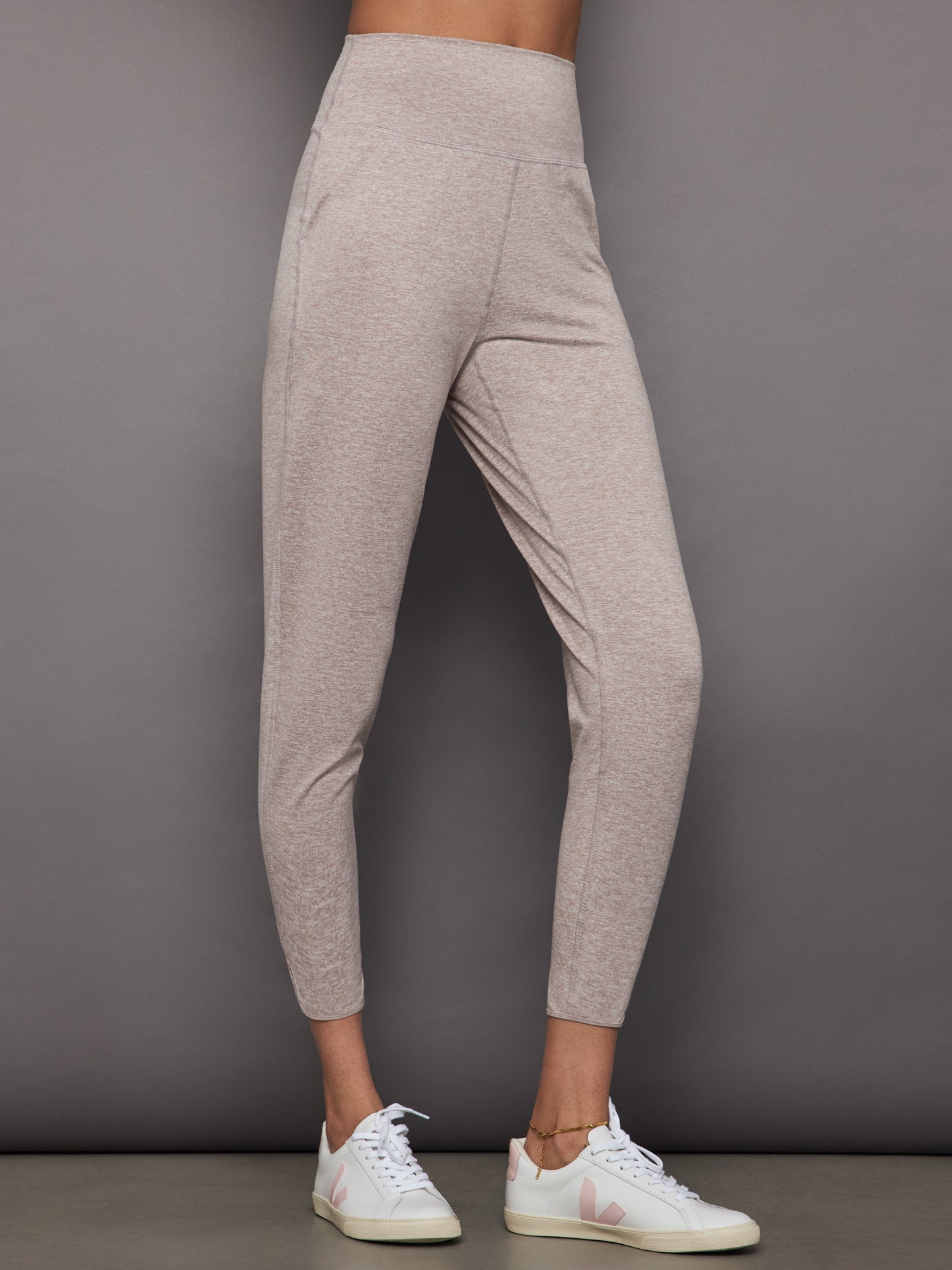 Carbon38 | Jogger in Heather Melt - Oatmeal Heather