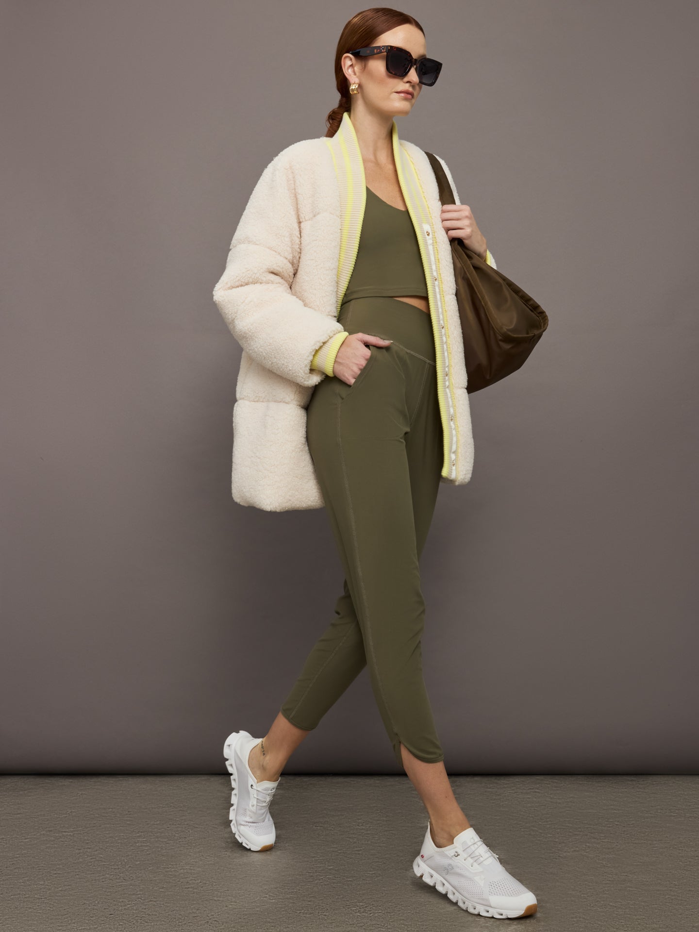 Carbon38 | Jogger in Melt - Olive