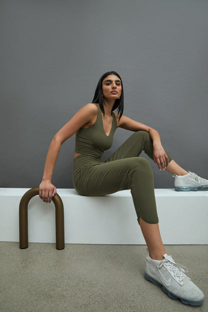 Carbon38 | Jogger in Melt - Olive