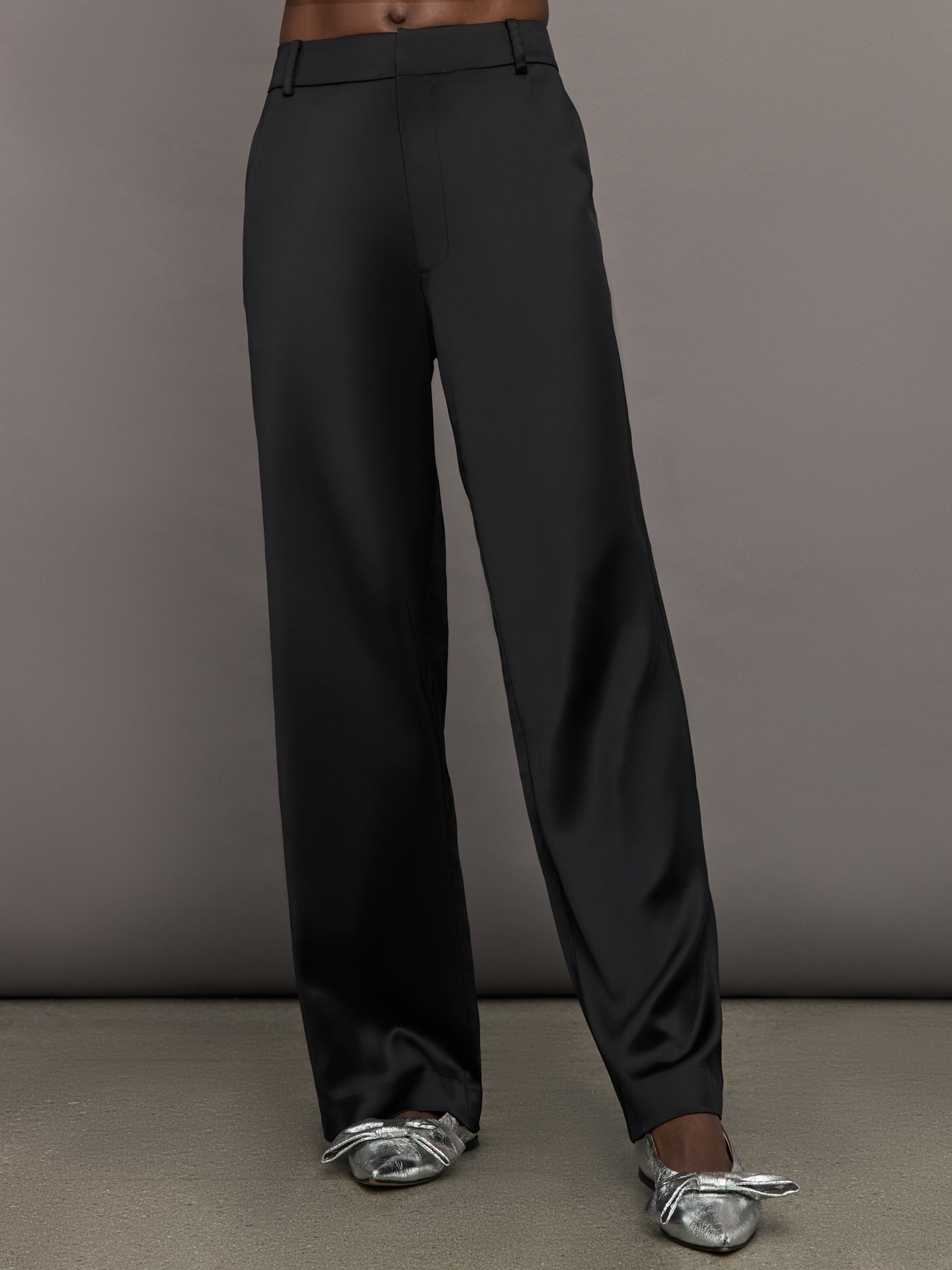 Carbon38 | Satin Straight Leg Pant - Black