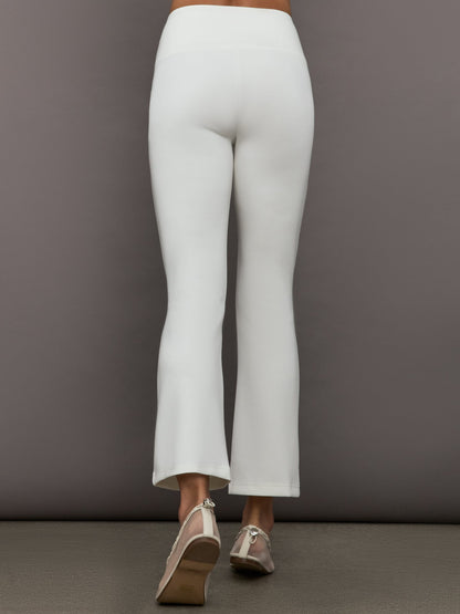 Carbon38 | Kick Flare Pant in Scuba - White
